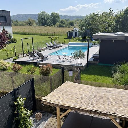 Appart-Hotel N 3 Avec Terrasse, Piscine, Petit-Dejeuner Et Parking Prive Chouzelot Екстериор снимка